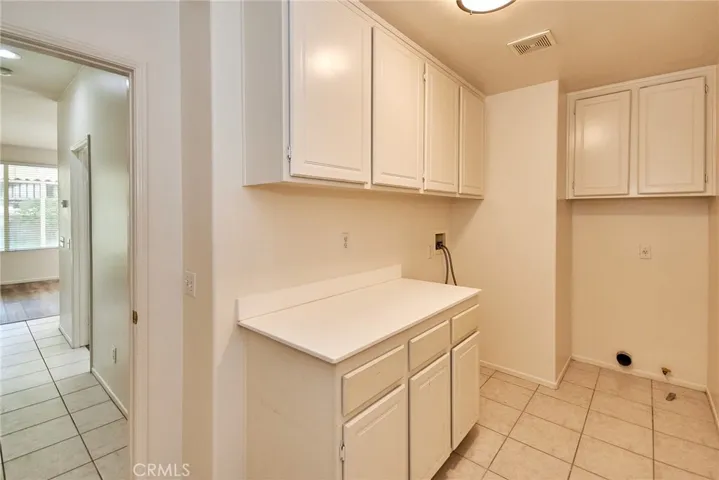 8428 Lindenhurst Street, Riverside, California 92508