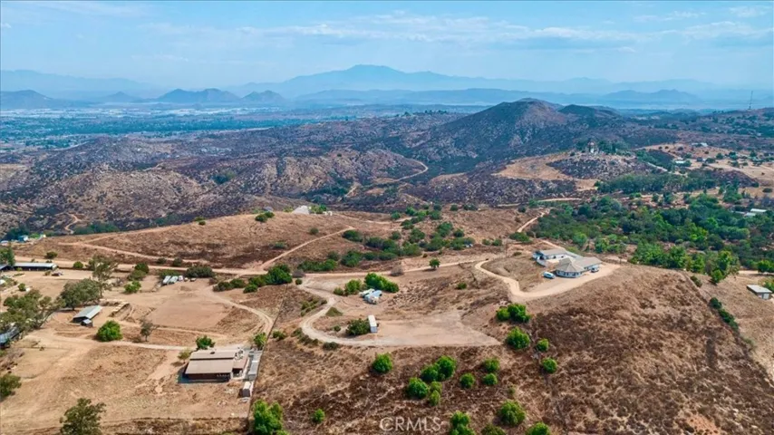 Stunning Landscapes with 360 degree views!