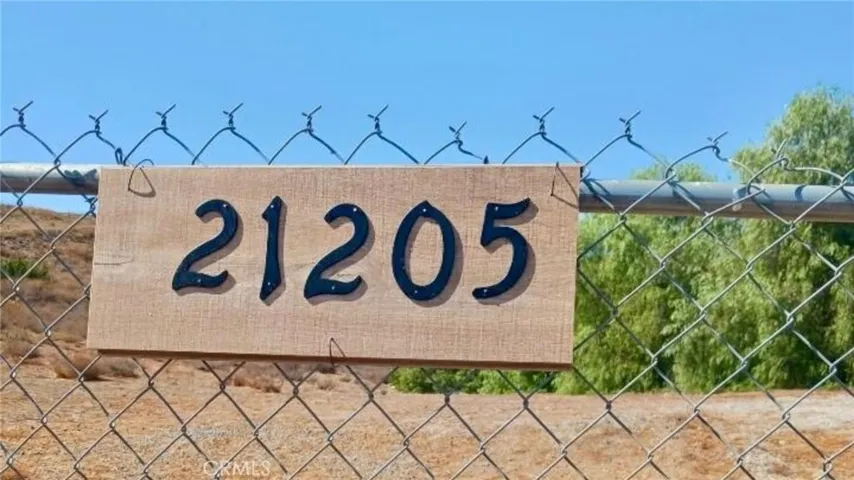 21205 Juniper Road, Perris, California 92570
