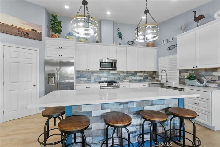 8888 Lauderdale Court 216g, Huntington Beach, California 92646