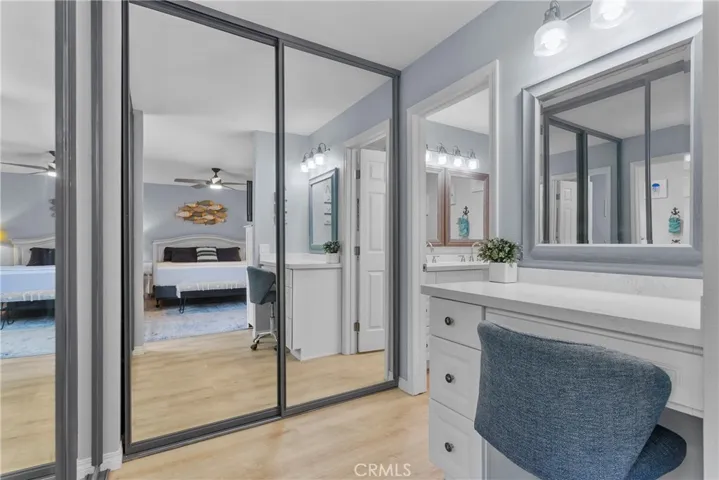 8888 Lauderdale Court 216g, Huntington Beach, California 92646