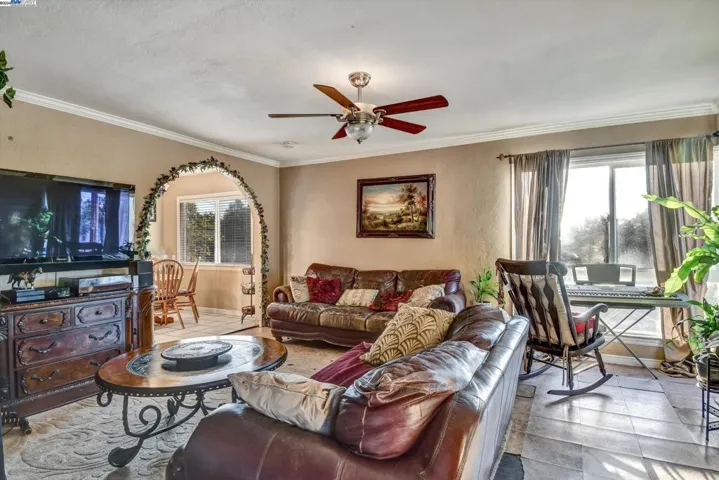 22808 Upland Way, Hayward, California 94541