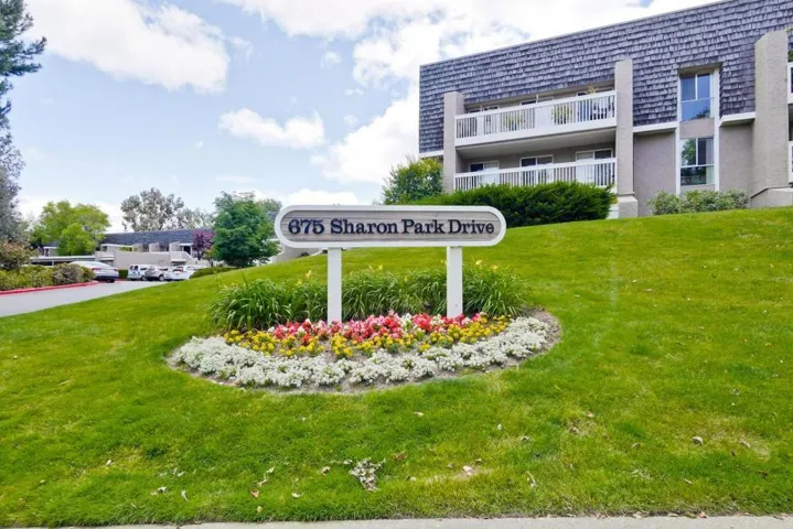 675 Sharon Park Drive 133, Menlo Park, California 94025