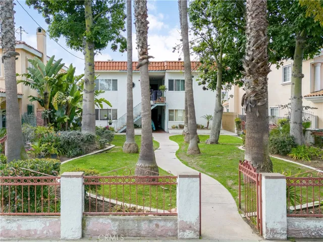1131 Lakme Avenue, Wilmington, California 90744