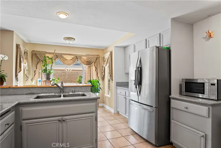 36757 33rd Street E, Palmdale, California 93550