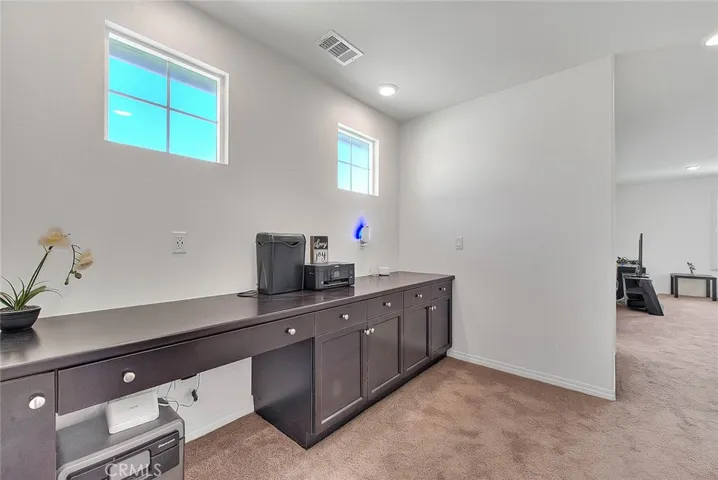 15610 Clove Place, Fontana, California 92336