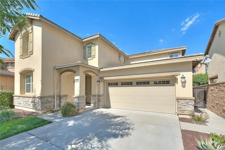 15610 Clove Place, Fontana, California 92336