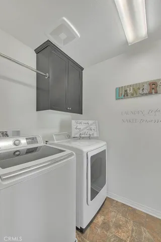 15610 Clove Place, Fontana, California 92336