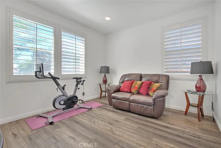 15610 Clove Place, Fontana, California 92336