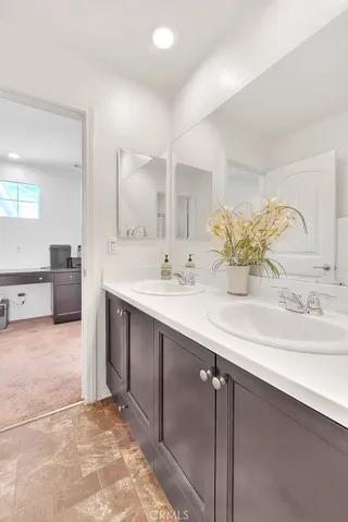 15610 Clove Place, Fontana, California 92336