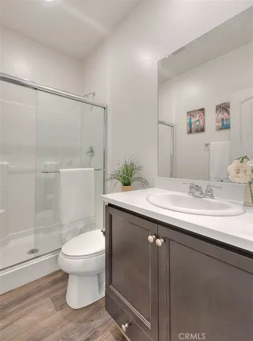 15610 Clove Place, Fontana, California 92336