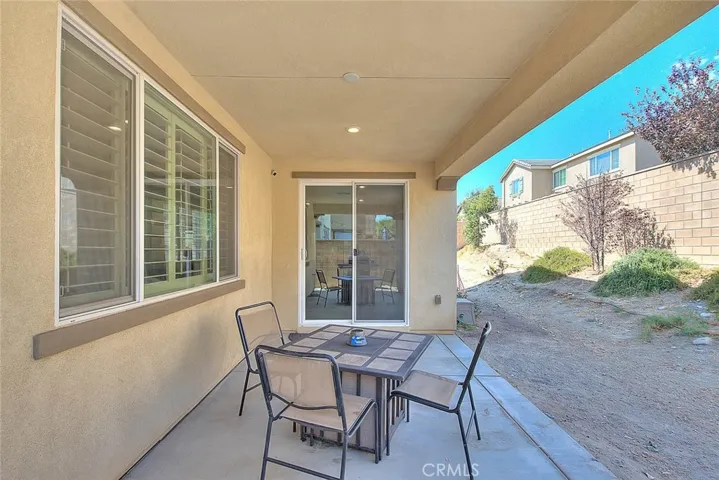 15610 Clove Place, Fontana, California 92336