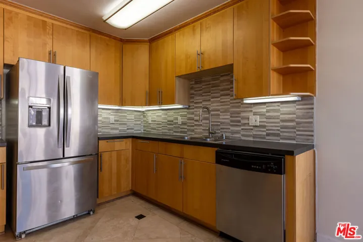 1033 6th Street 305, Santa Monica, California 90403