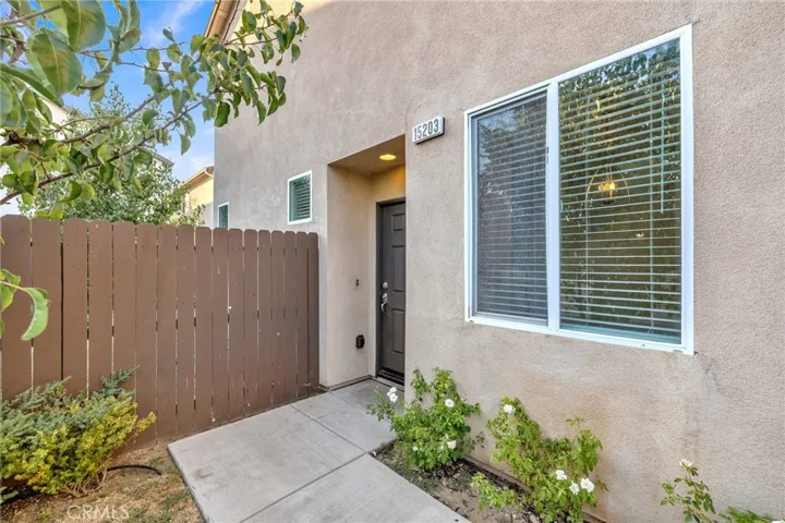 15203 Villagio Way, North Hills, California 91343