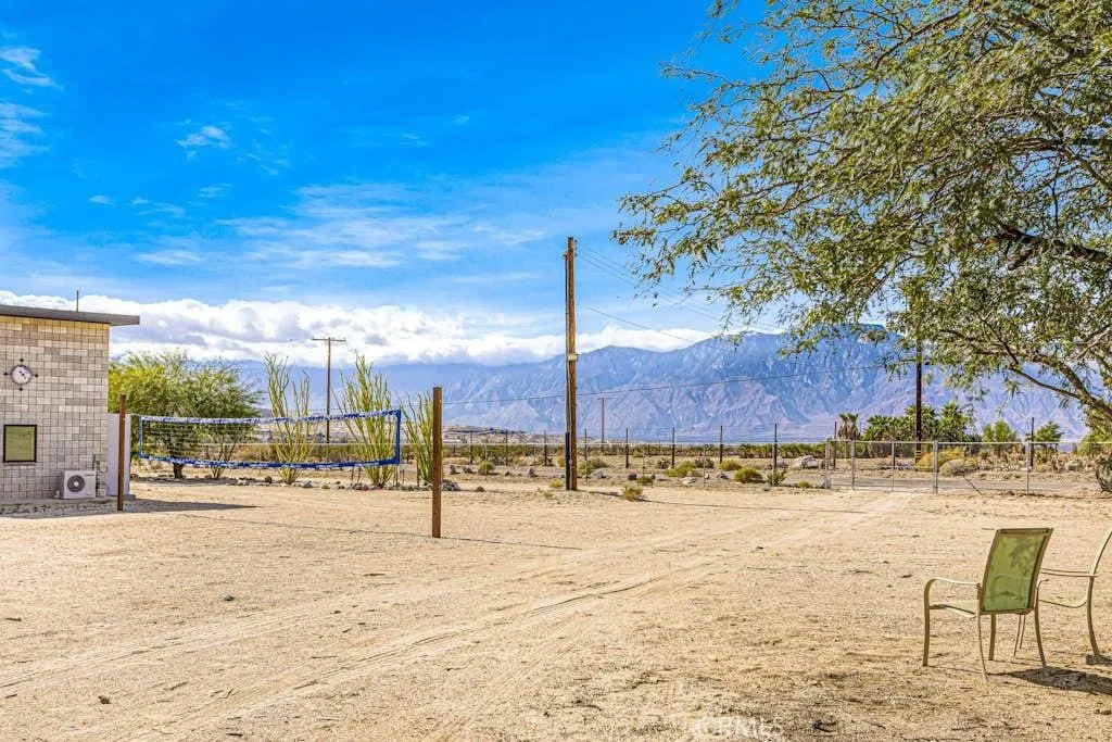 73100 Lyons Boulevard, Desert Hot Springs, California 92241 home-pic-12