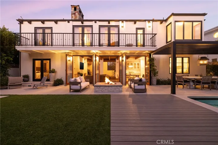 419 Signal Road, Newport Beach, California 92663
