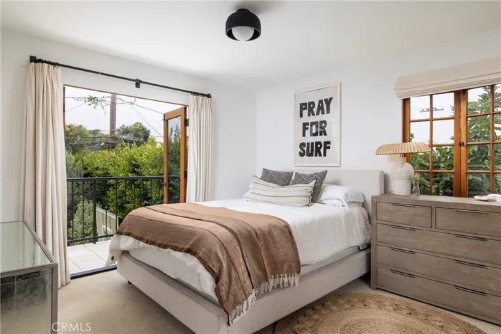 419 Signal Road, Newport Beach, California 92663
