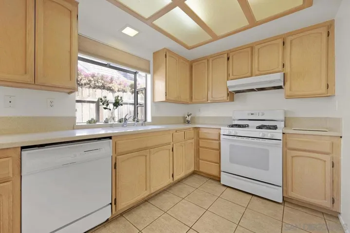 10416 Rancho Carmel Dr, San Diego, California 92128
