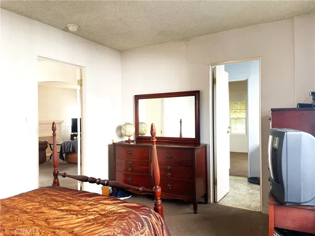 6710 4th Avenue, Los Angeles, California 90043