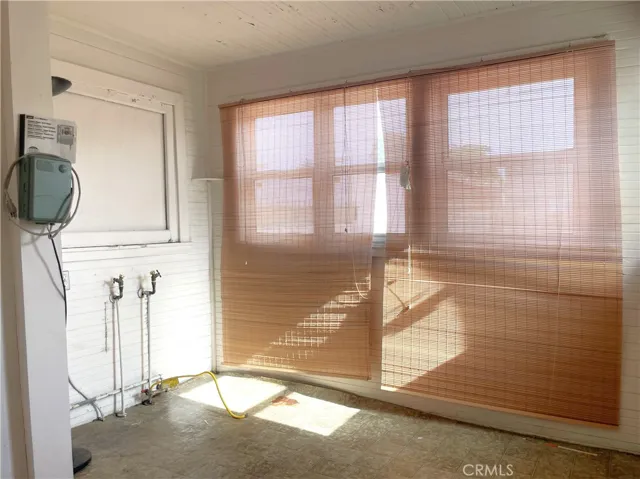 6710 4th Avenue, Los Angeles, California 90043