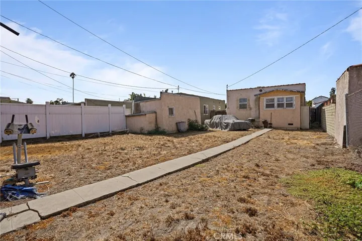 6710 4th Avenue, Los Angeles, California 90043