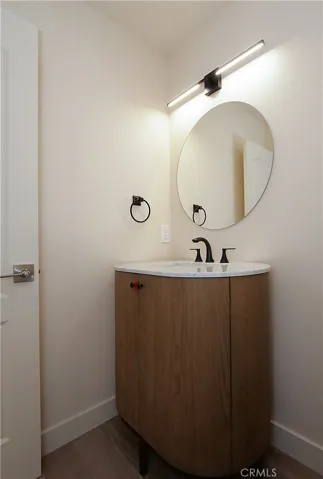 Powder room