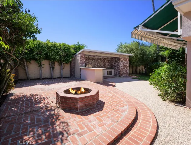 Firepit area