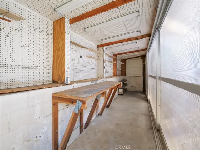 Work shed