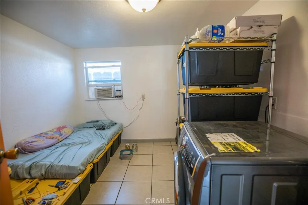 1122 N Street, Merced, California 95341 home-pic-31