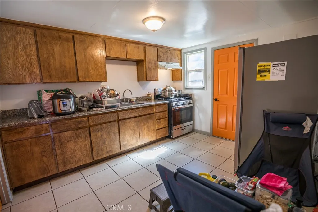 1122 N Street, Merced, California 95341 home-pic-14
