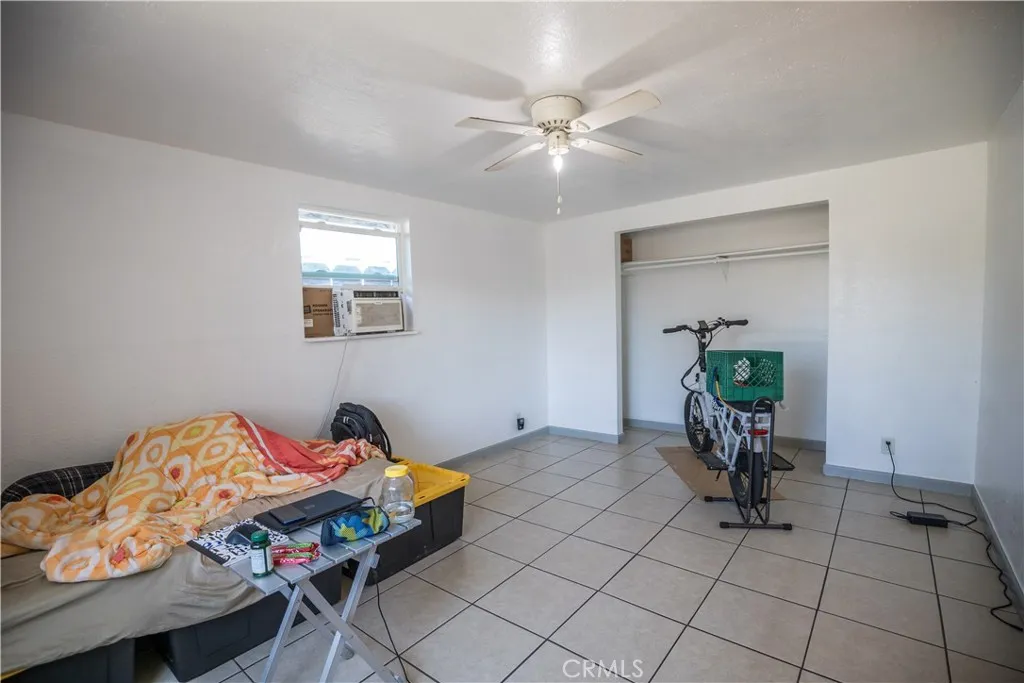 1122 N Street, Merced, California 95341 home-pic-25
