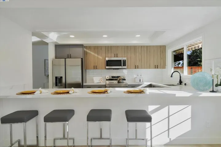 32985 Bluebird Loop, Fremont, California 94555