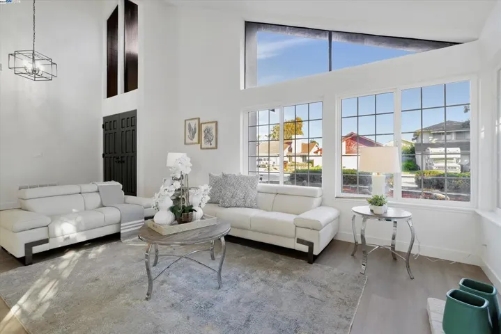 32985 Bluebird Loop, Fremont, California 94555