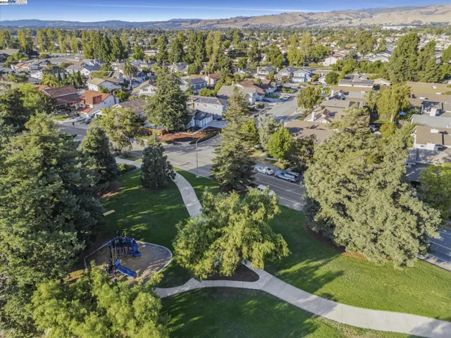 32985 Bluebird Loop, Fremont, California 94555