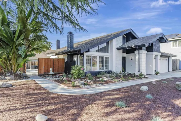 32985 Bluebird Loop, Fremont, California 94555