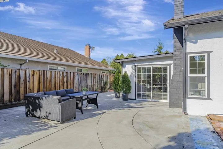 32985 Bluebird Loop, Fremont, California 94555