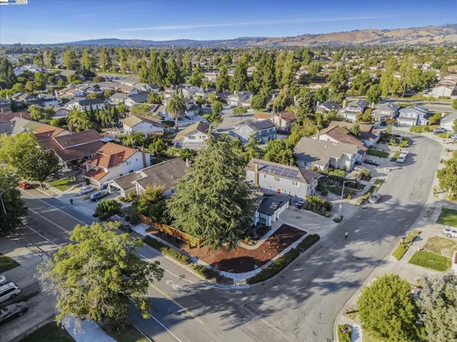 32985 Bluebird Loop, Fremont, California 94555