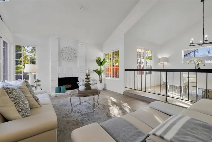 32985 Bluebird Loop, Fremont, California 94555