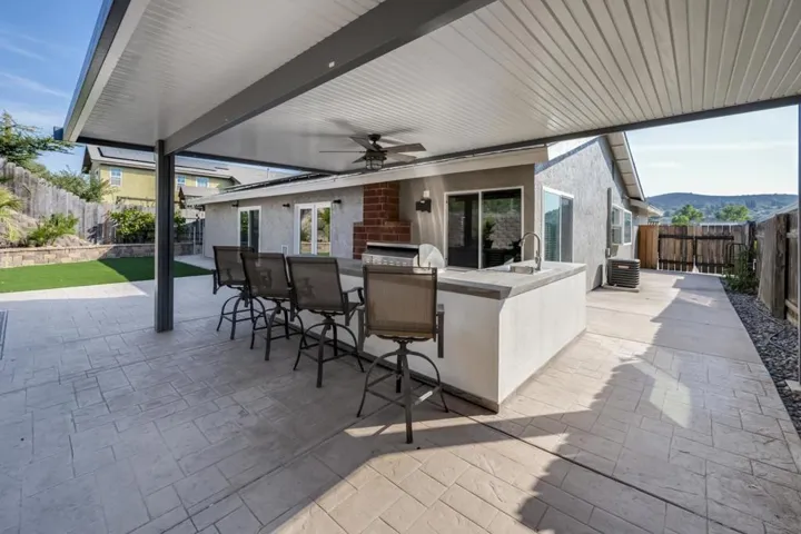10224 Pebble Beach Dr, Santee, California 92071