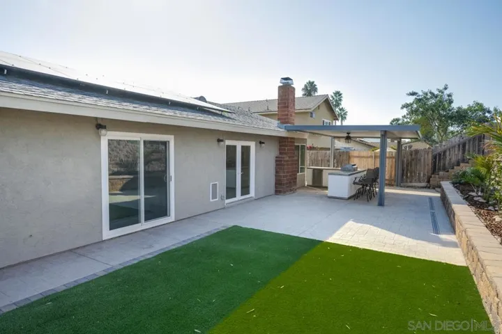 10224 Pebble Beach Dr, Santee, California 92071