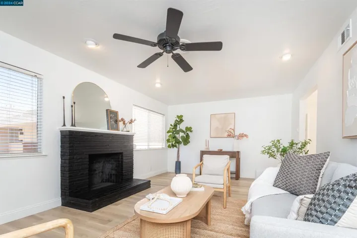 1257 Stafford Way, Yuba City, California 95991