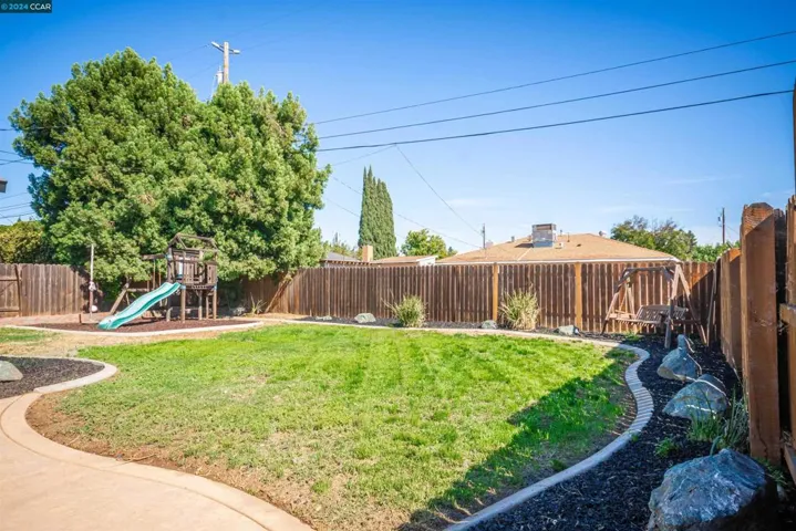 1257 Stafford Way, Yuba City, California 95991