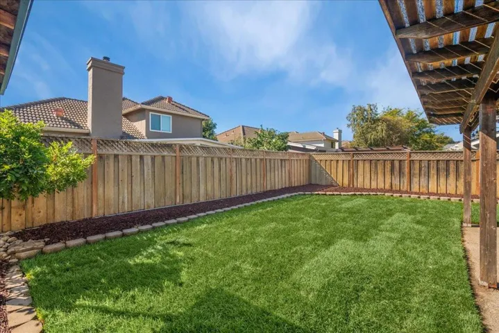 1212 Valbusa Drive, Gilroy, California 95020