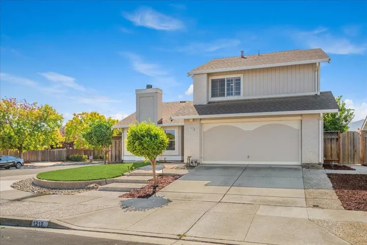 1212 Valbusa Drive, Gilroy, California 95020