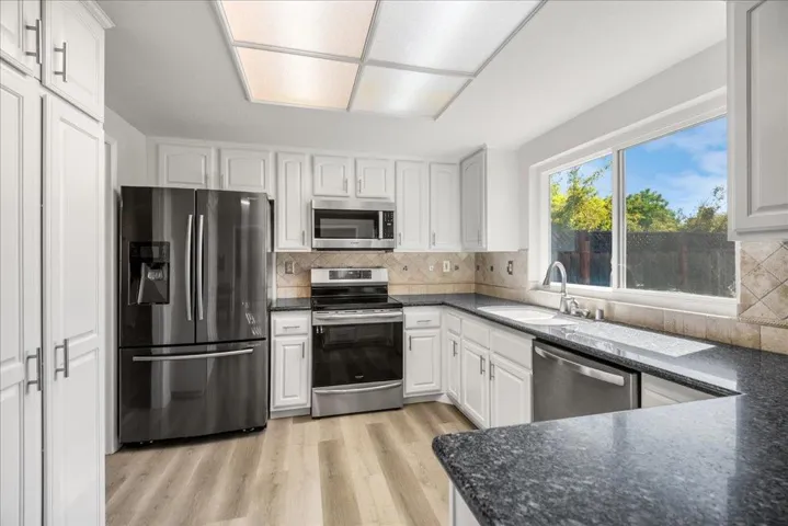 1212 Valbusa Drive, Gilroy, California 95020
