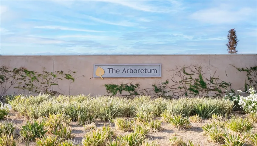 The Arboretum Community
