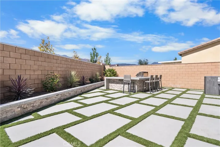 Custom water-wise landscaping