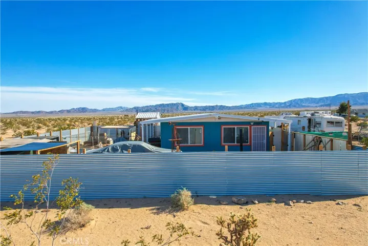 82623 Amboy Road, 29 Palms, California 92277