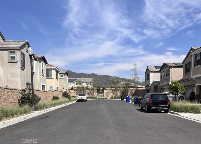5337 Prato Lane, Fontana, California 92336
