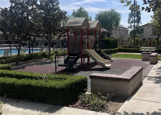 5337 Prato Lane, Fontana, California 92336